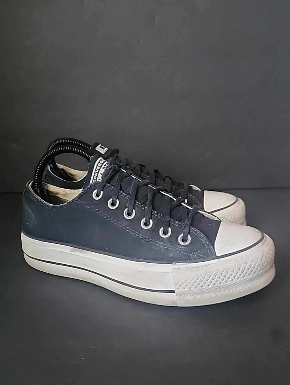 Converse Chuck Taylor All Star Lift Ox Black White Women Size 7.5 560250C - Picture 2 of 9